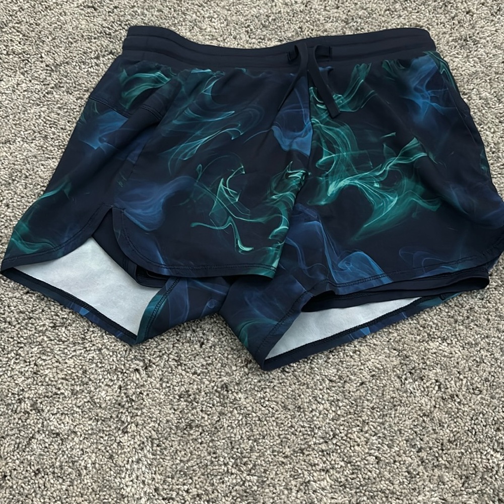 Tennis/active wear shorts